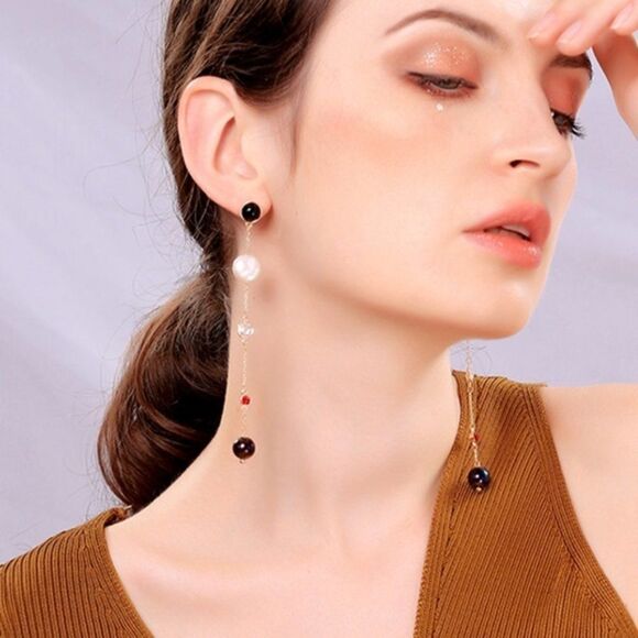 Pearl Crystal Rhinestone Gold Drop Dangle Earrings - Picture 4 of 12